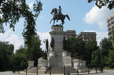 Image: Washington Statue